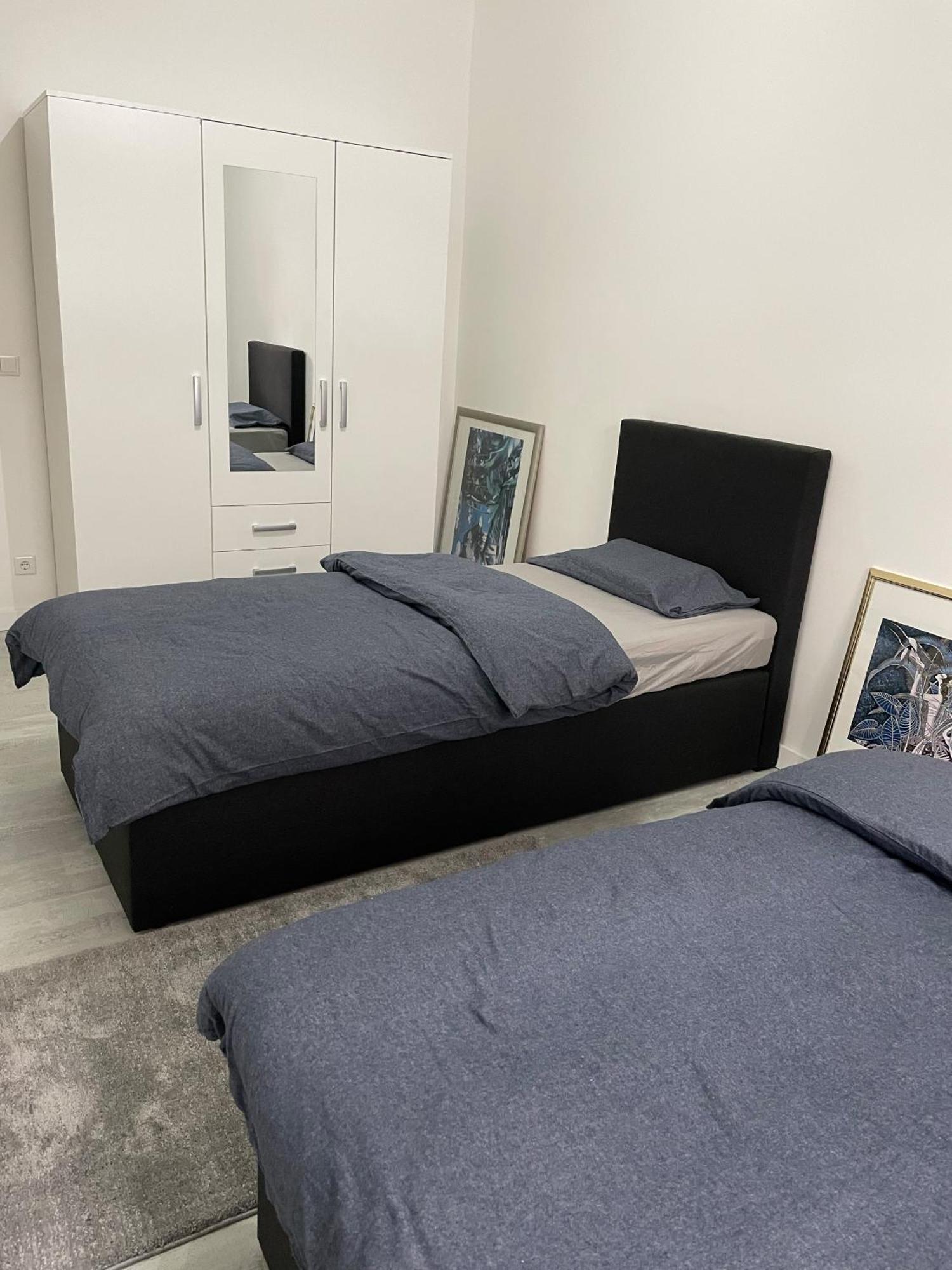 Place To Sleep - Kassel: Direkt An Der Uni Exterior photo